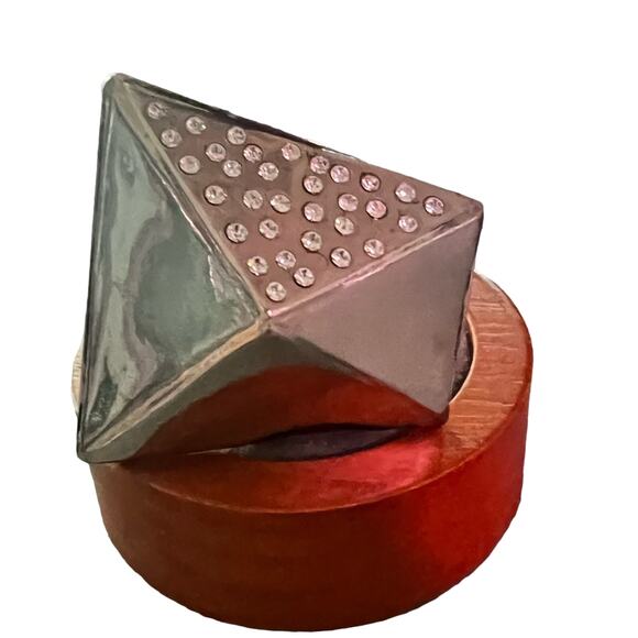 Sorrelli Crystal Silver Tone Ring Size 7 Adjustable - Picture 1 of 8